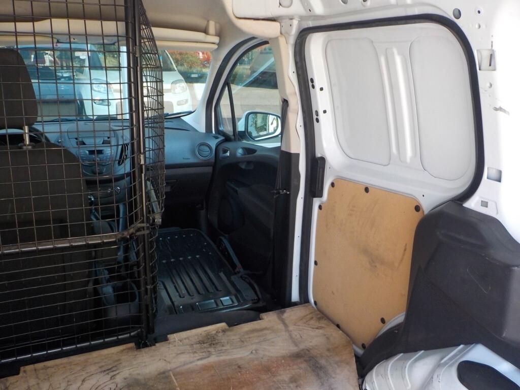 Ford Transit Courier 1.5 TDCi 75CV Van Trend - Autocarro 2 posti
