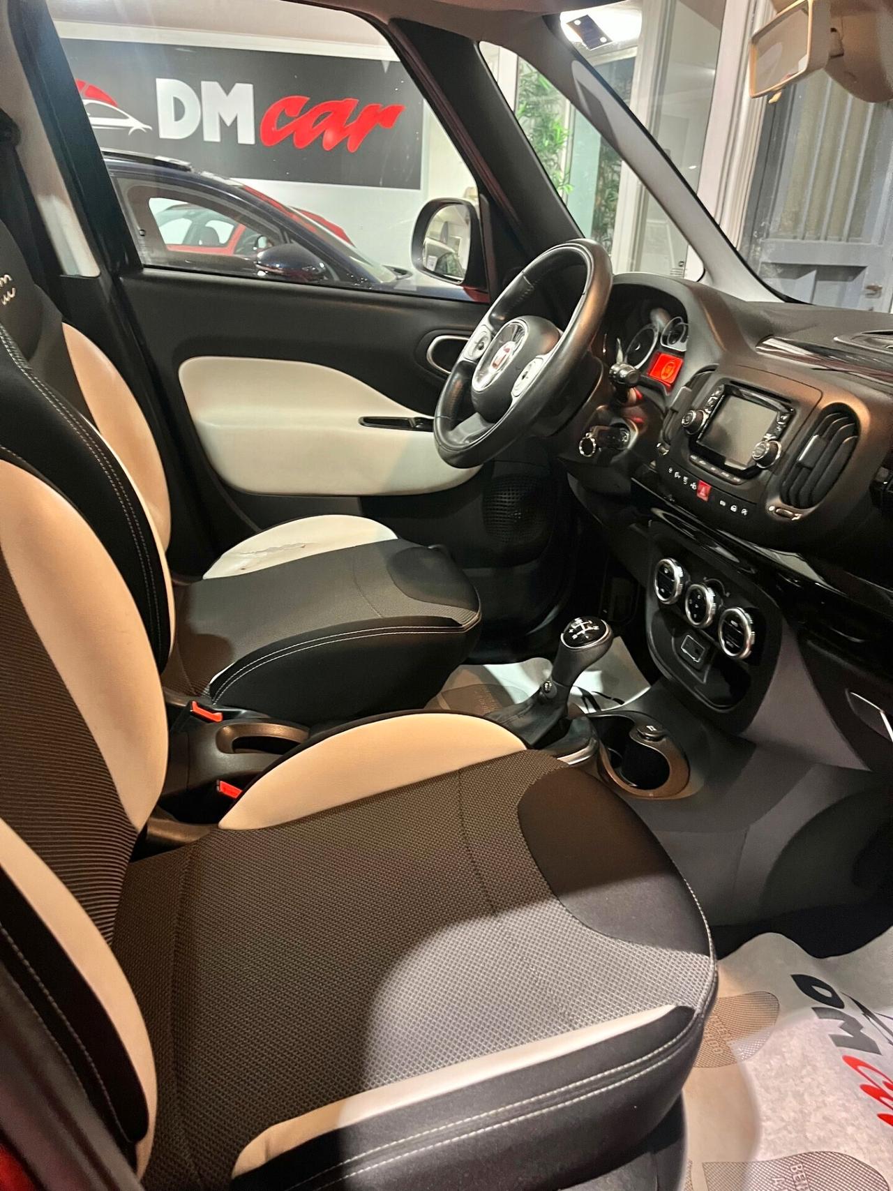 FIAT 500 LOUNGE 1.3 MJT 84CV NAVI CAMBIO AUTOMATICO TETTO PANORAMICO CERCHI DA 17 OK NEOPATENTATI