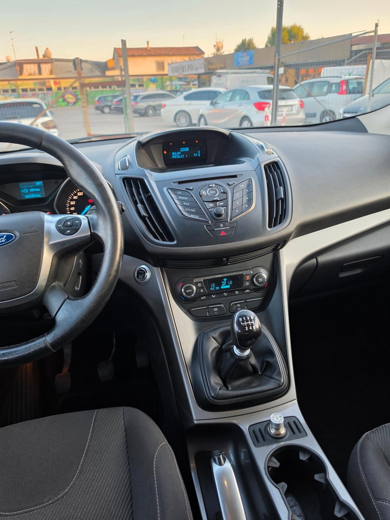 Ford Kuga 2.0 TDCI 150 CV S&S 2WD Titanium