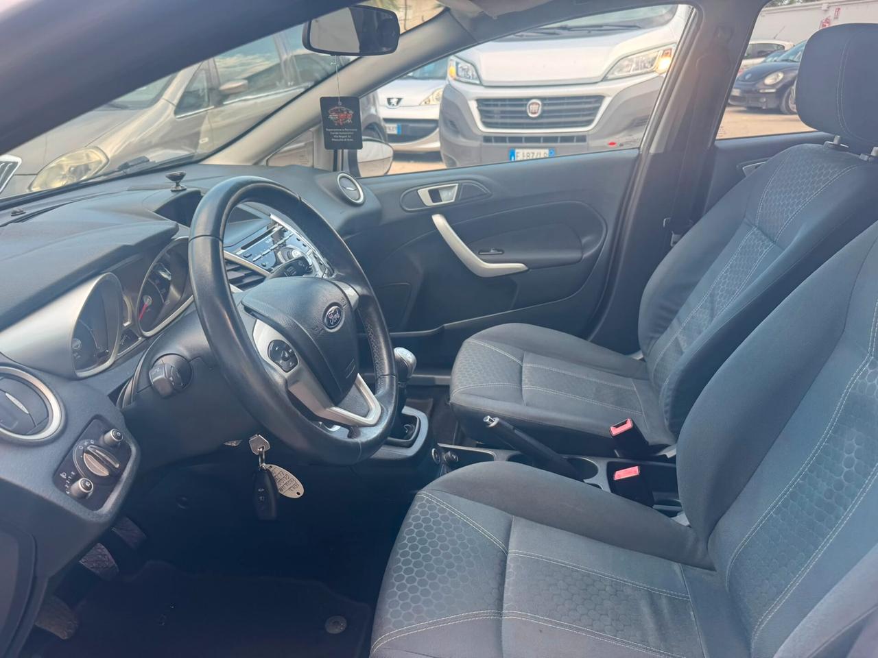 Ford Fiesta 1.4 5 porte Bz.- GPL Titanium
