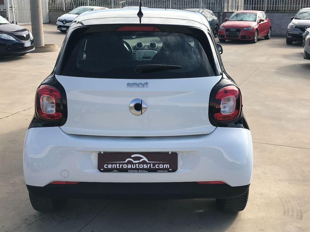 SMART Forfour 70 1.0 Passion