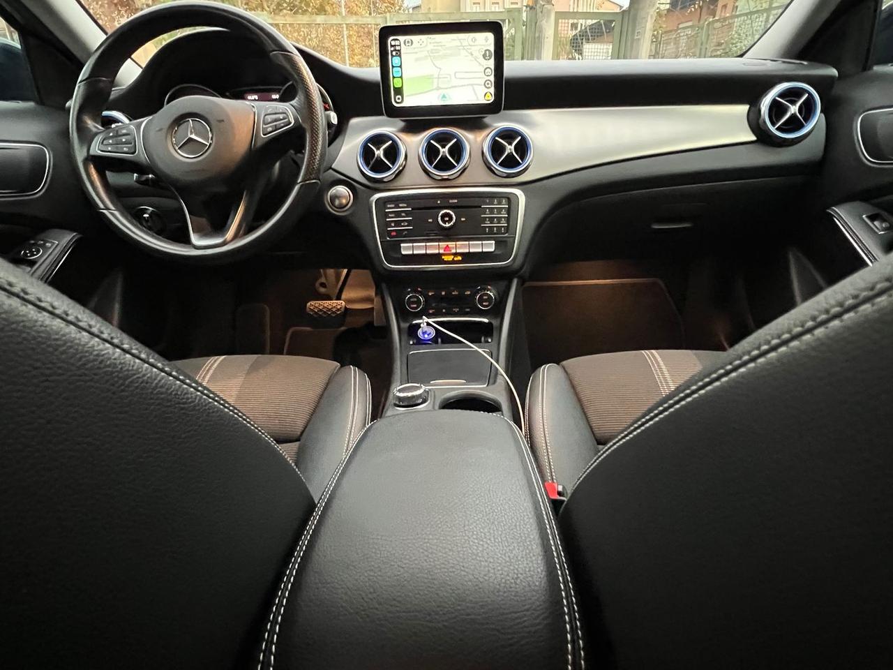 Mercedes-Benz GLA 180 CDI Sport Plus GLA 180 #7898