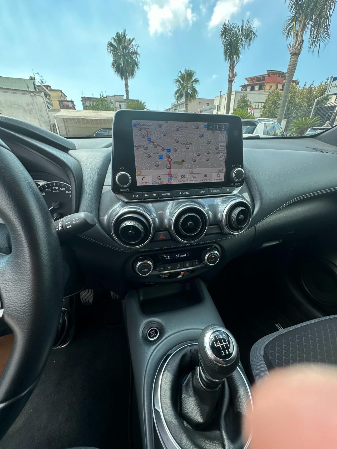 Nissan Juke 1.0 DIG-T 114 CV N-Connecta