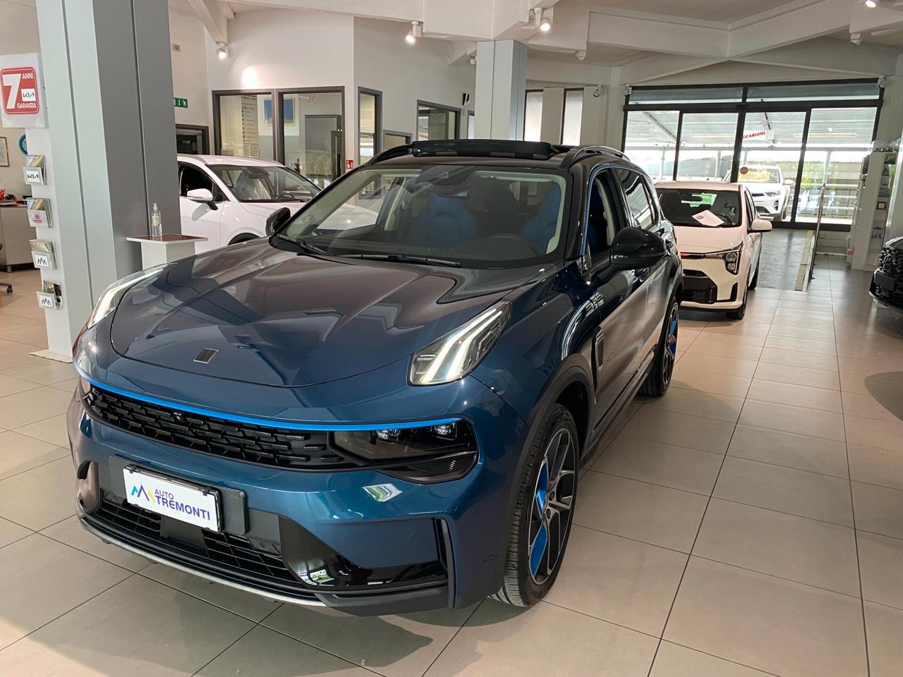 Lynk&co 01 PHEV