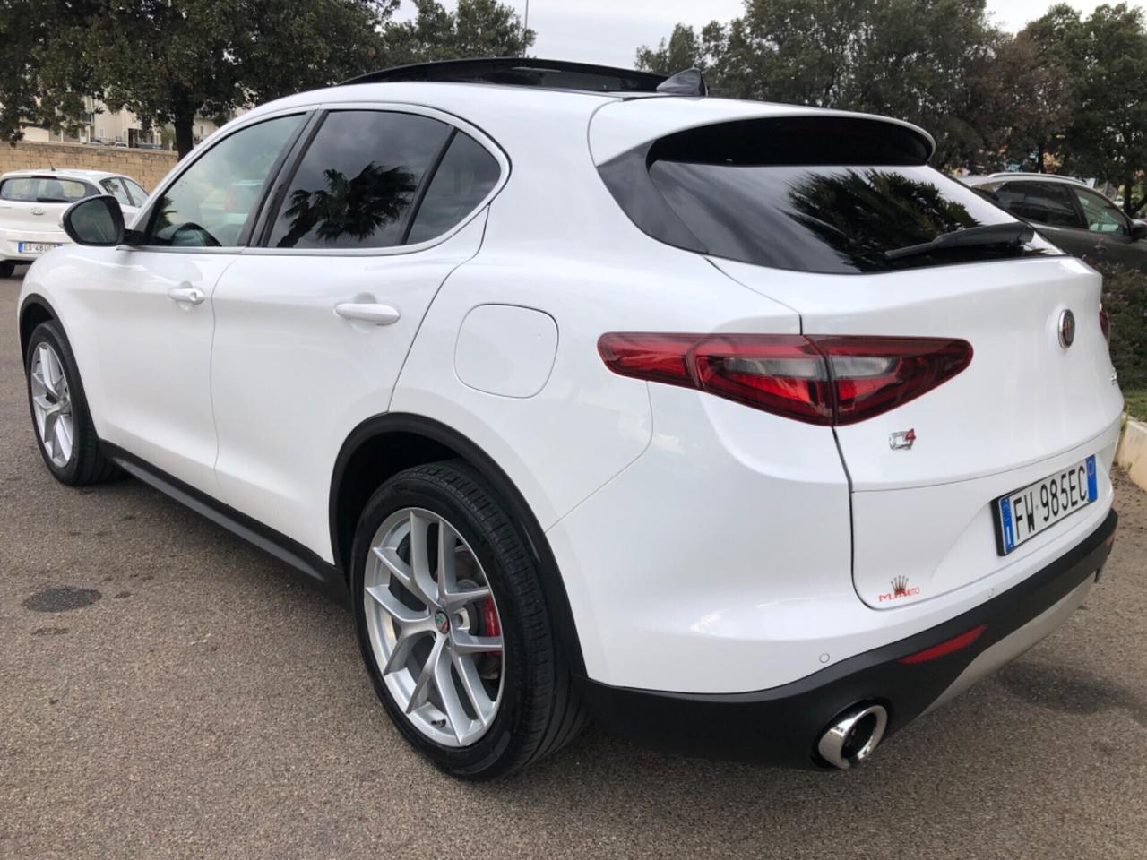 Alfa Romeo Stelvio 2.2 CV 210 Q4 LUSSO TETTO APRIBILE