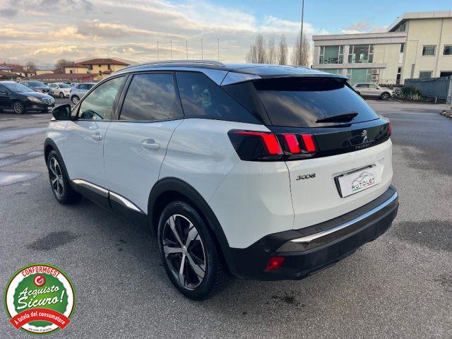 PEUGEOT 3008 BlueHDi 130 S&S Allure