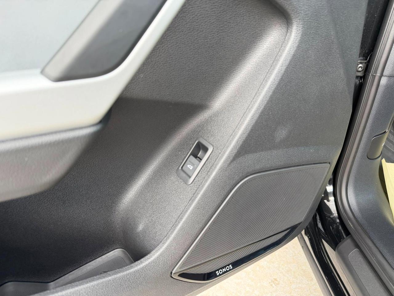 Audi Q3 2.0 TDI 150CV Stronic (VARI ACCESSORI)