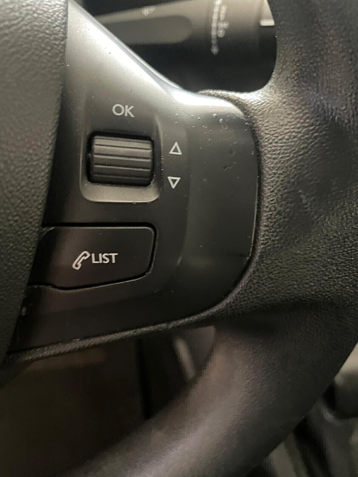PEUGEOT 208 BlueHDI 75 CV 5 PORTE ALLURE