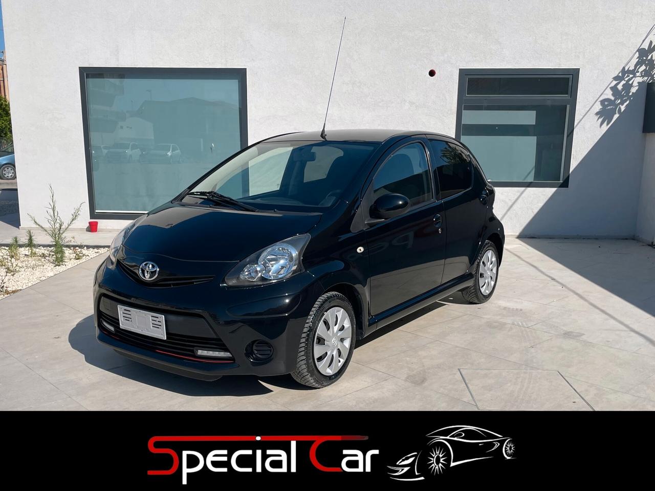 Toyota Aygo 1.0 12V VVT-i 5 porte Active Connect