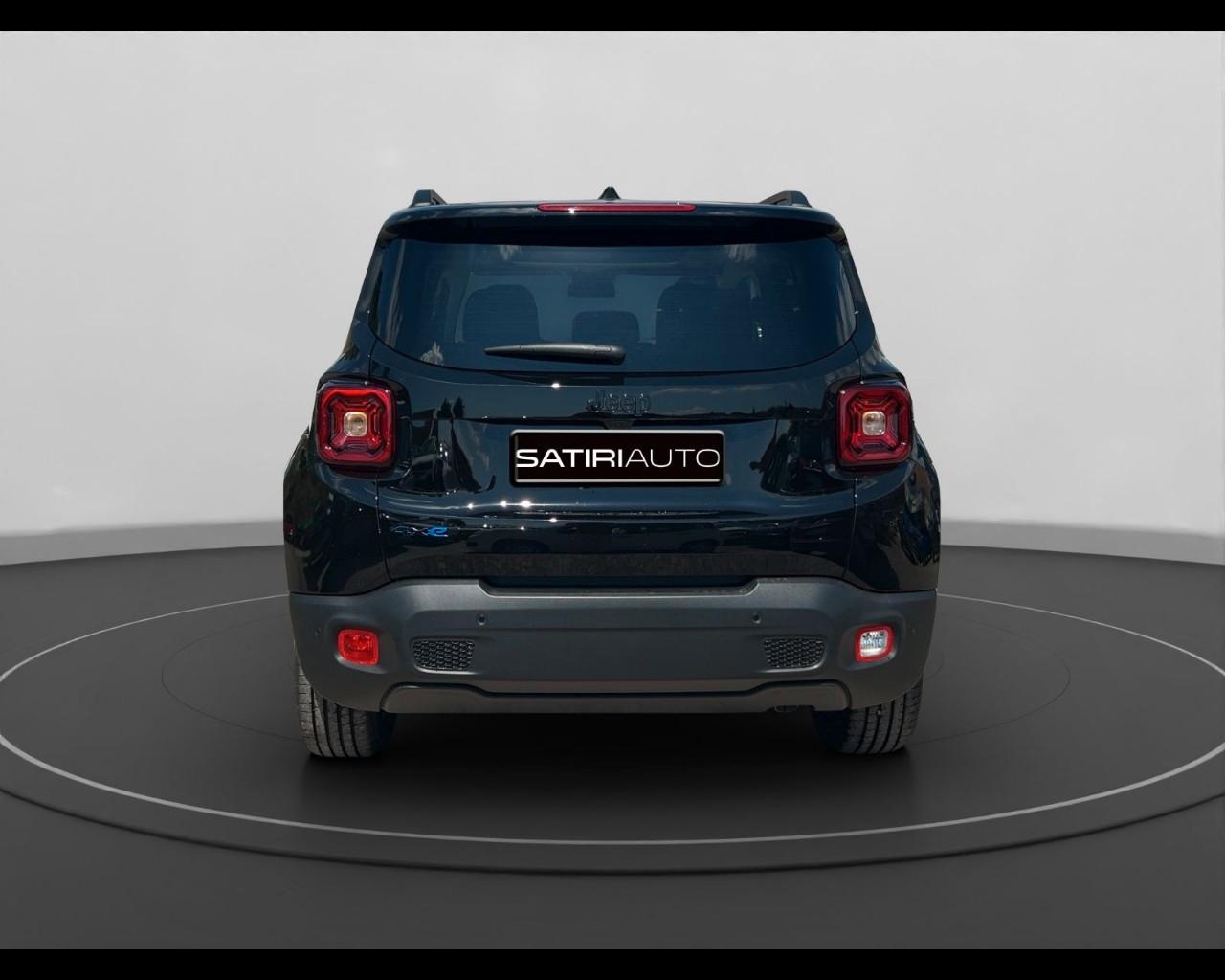 JEEP Renegade 4xe Plug-In Hybrid North Star 1.3 Turbo T4 Phev 4xe At6 240cv