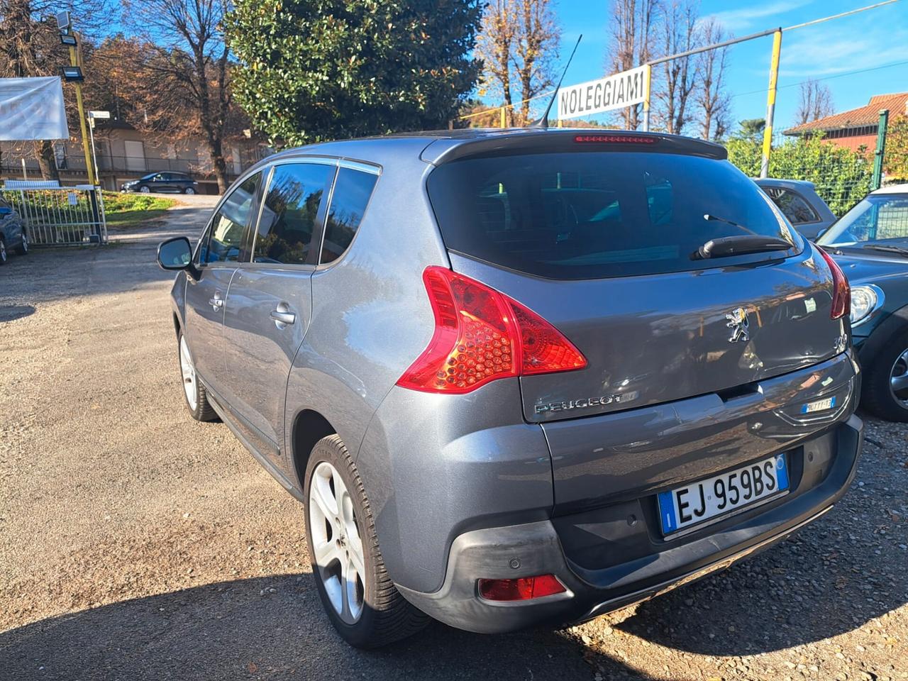 Peugeot 3008 1.6 HDi 112CV Outdoor