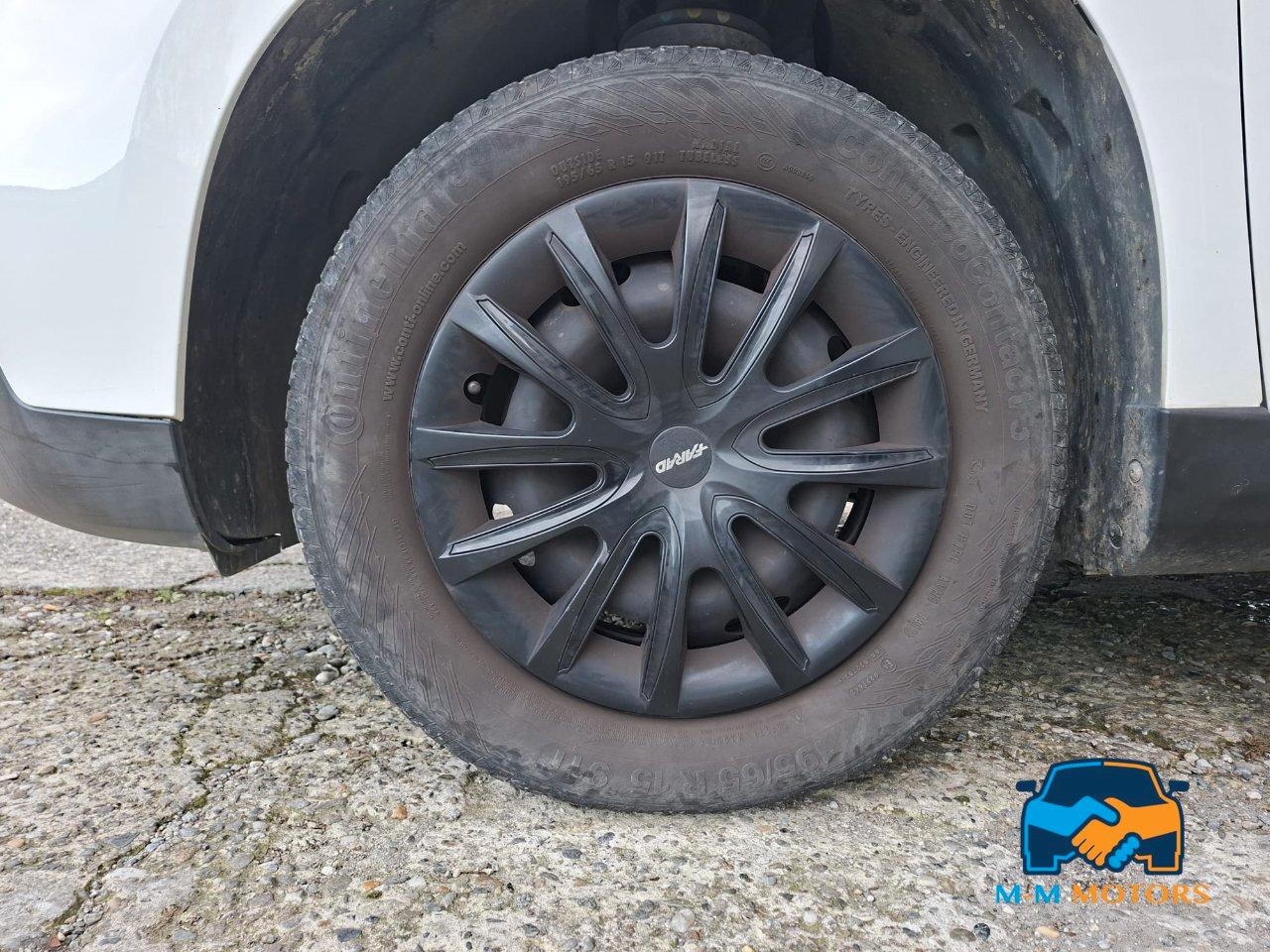 Peugeot 2008 2008 1.2 puretech 12v Style 82cv E6