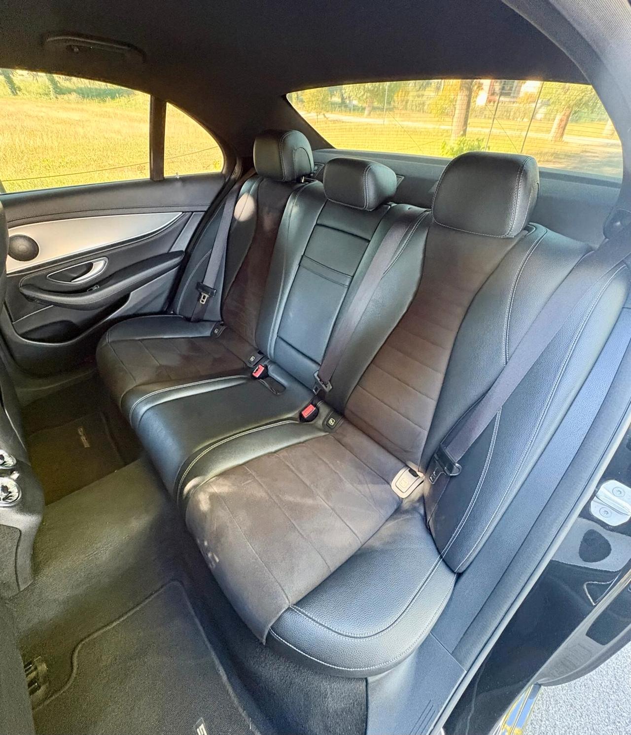 Mercedes-benz E 220 D Auto Business Sport