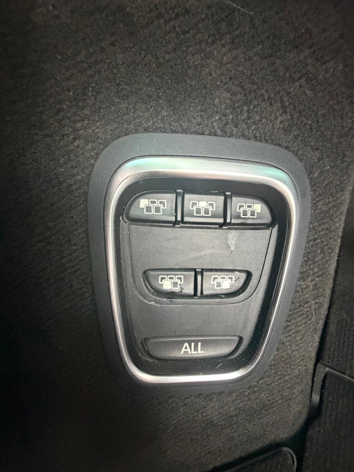 Renault Espace dCi 160CV EDC Energy Initiale Paris 4Control