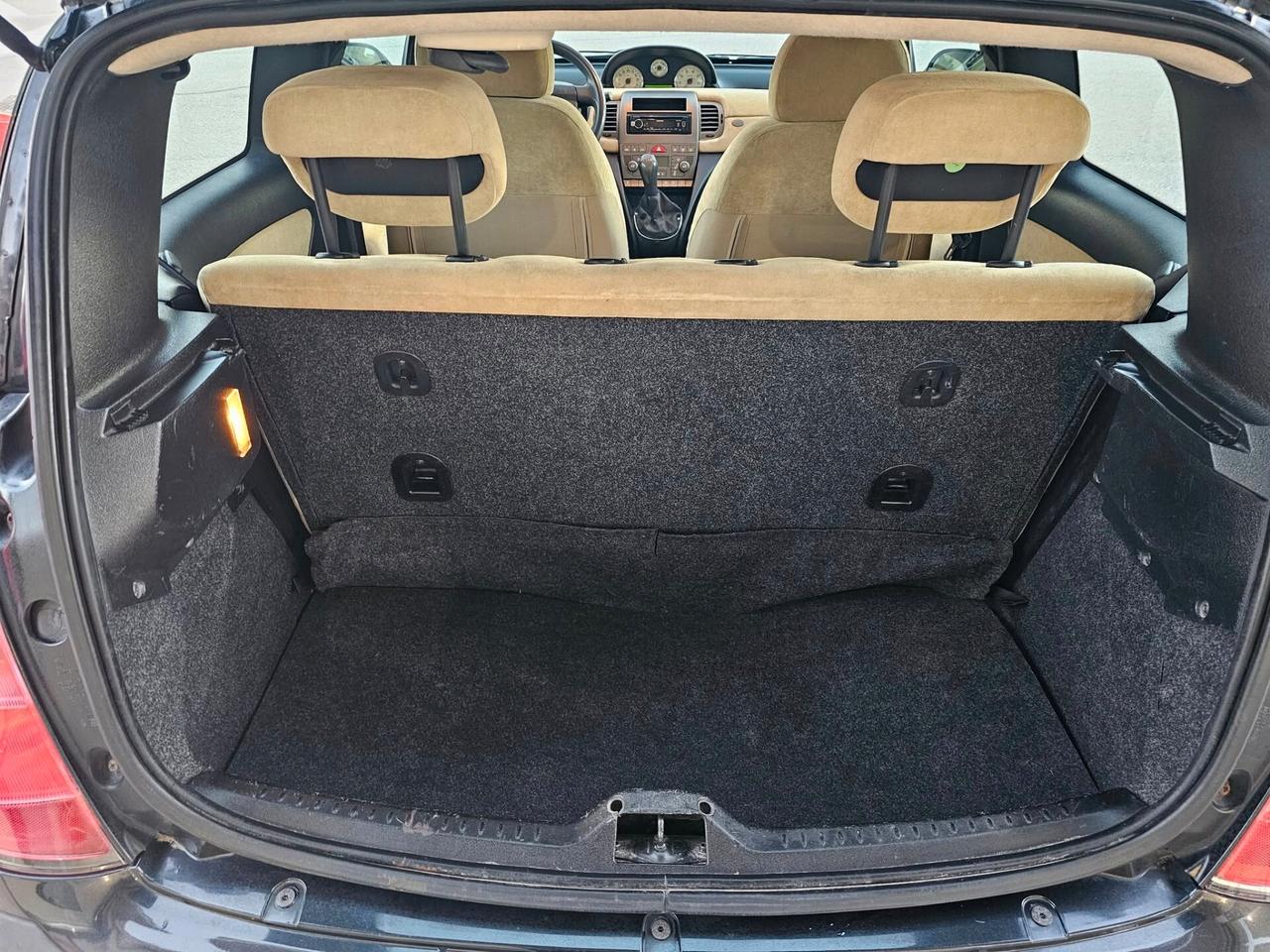 Lancia Ypsilon 1.3 Multijet 16V Platino