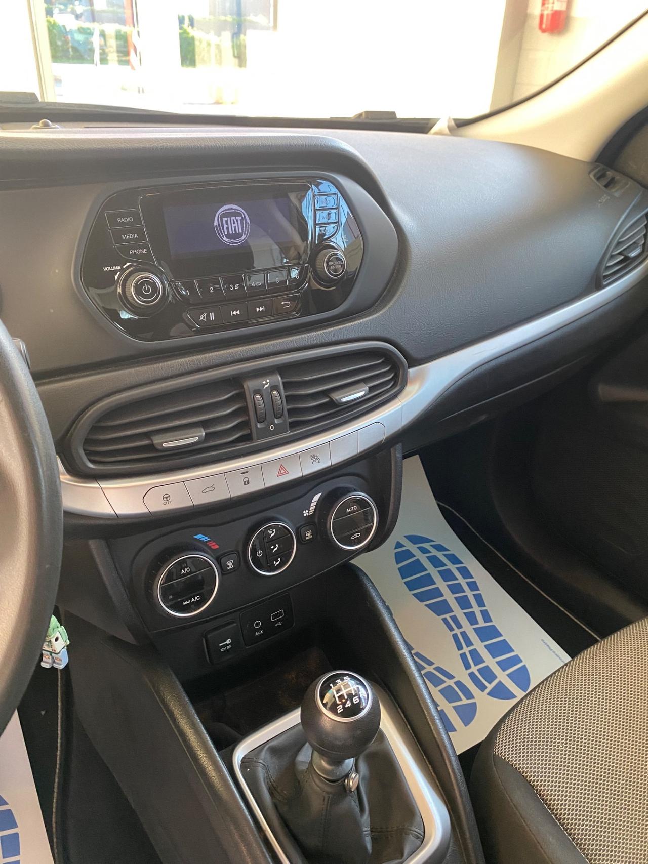 Fiat Tipo 1.4 easy 95cv