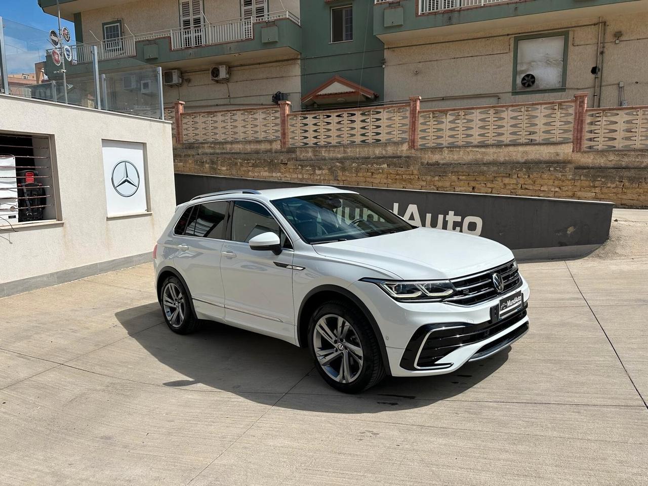 Volkswagen Tiguan 2.0 TDI 150 CV SCR DSG 4MOTION R-Line