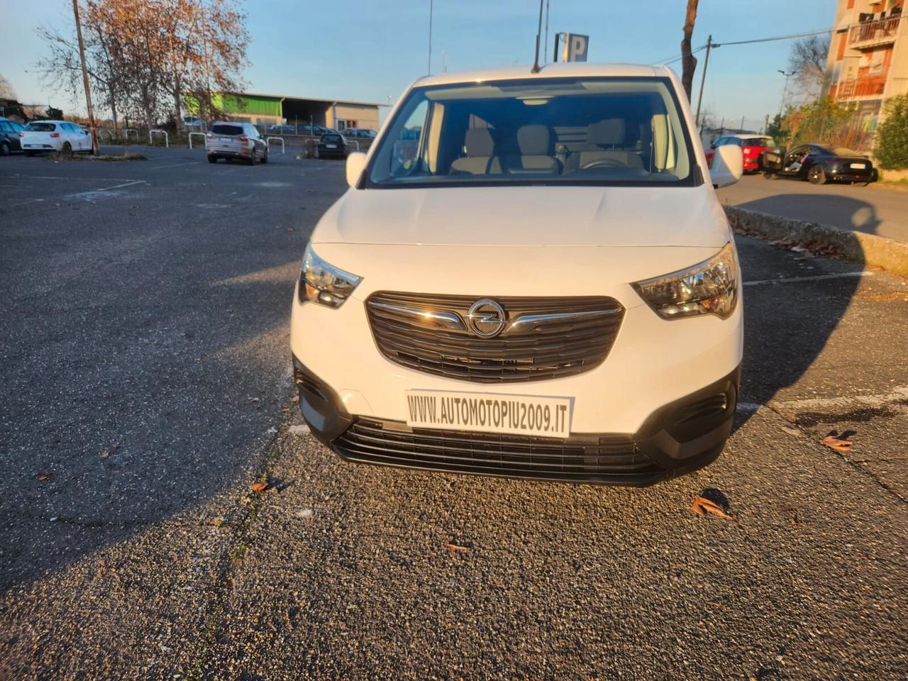 Opel combo 1.5 D unipro km autostradali fatturabile
