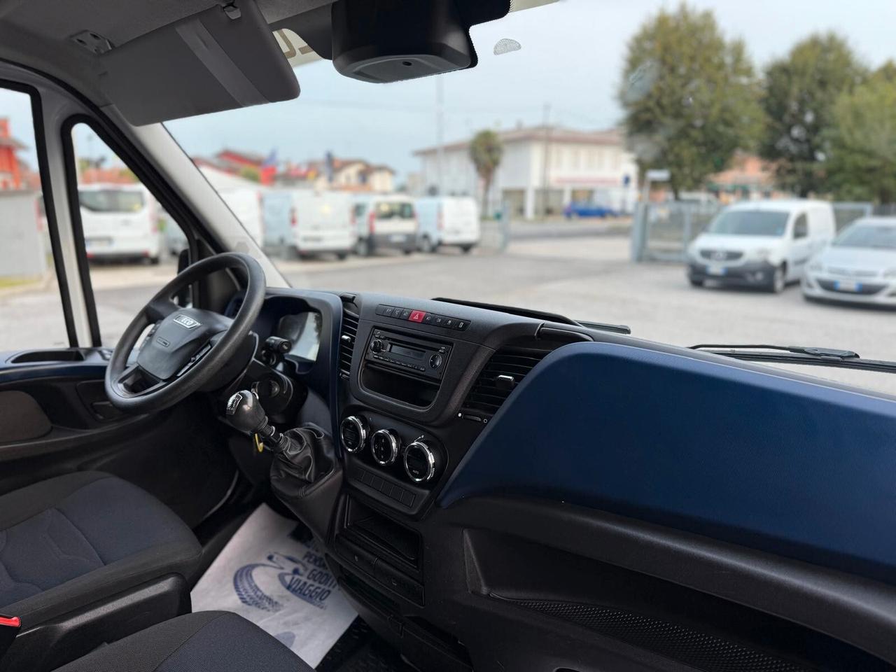 IVECO DAILY 2.3 MLJ 35-140 136CV 3 POSTI L3H2