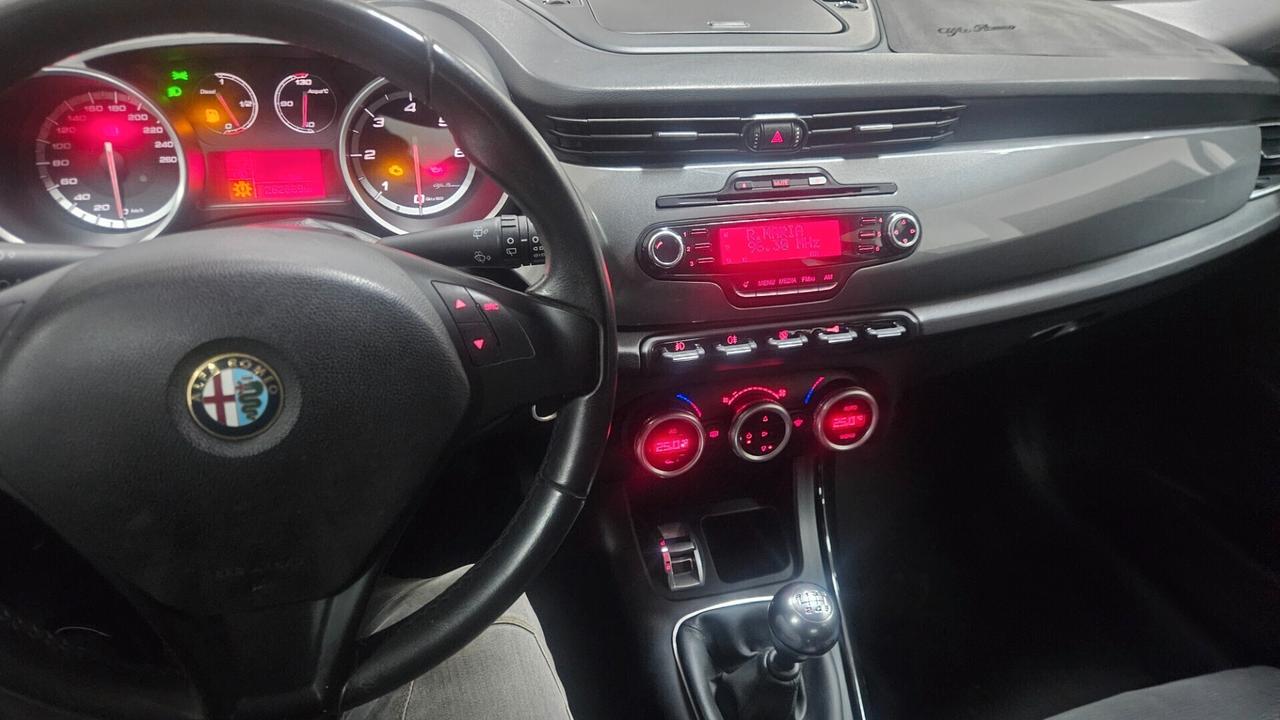 Alfa Romeo Giulietta 1.6 JTDm-2 105 CV Exclusive
