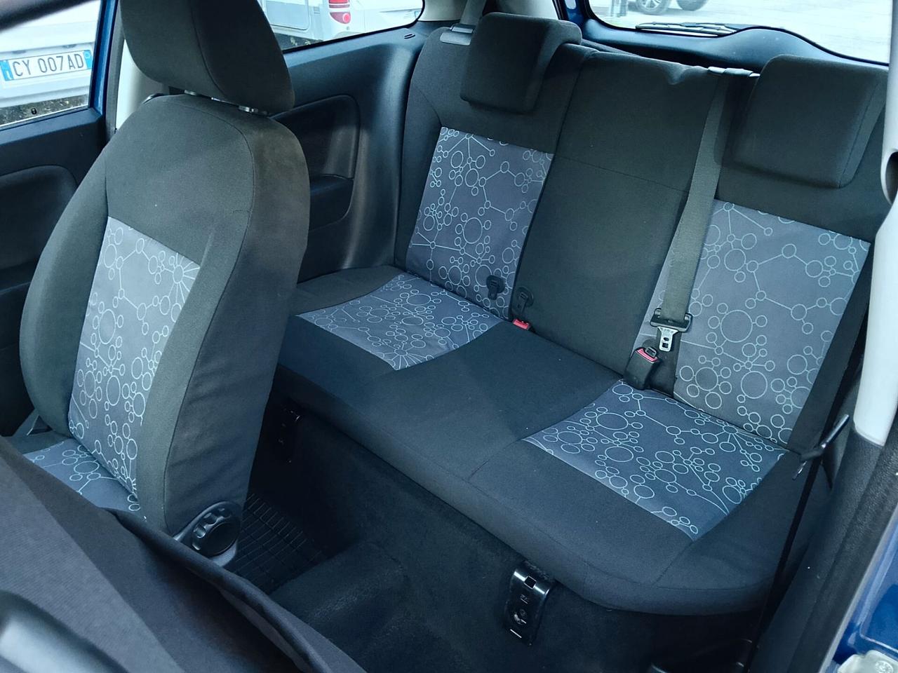 Ford Fiesta 1.2 16V 3p. Ghia SOLO 68.000 KM UNIPRO