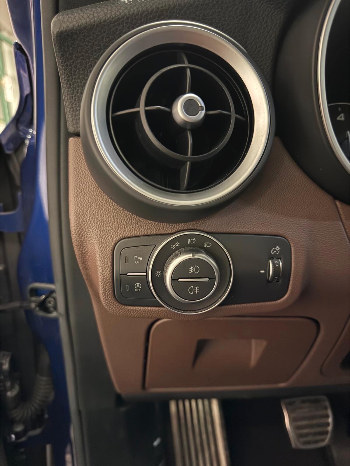 Alfa Romeo Stelvio 2.2 210 CV AT8 Q4 Veloce