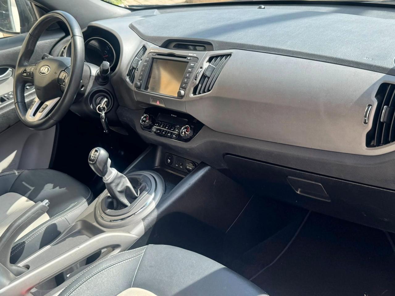 KIA SPORTAGE 1.7 CRDI 115 CV. TETTO APRIB.+NAVI+RETROCAMERA