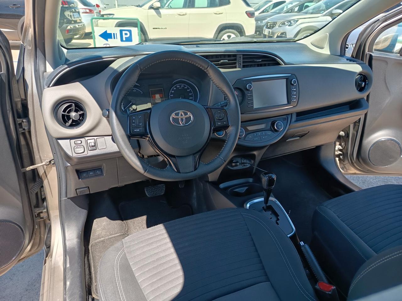 Toyota Yaris 1.5 Hybrid 5 porte Active