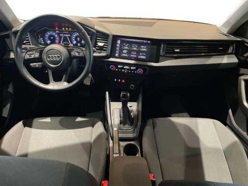 Audi A1 II 2019 Sportback 30 1.0 tfsi Admired 110cv s-tronic