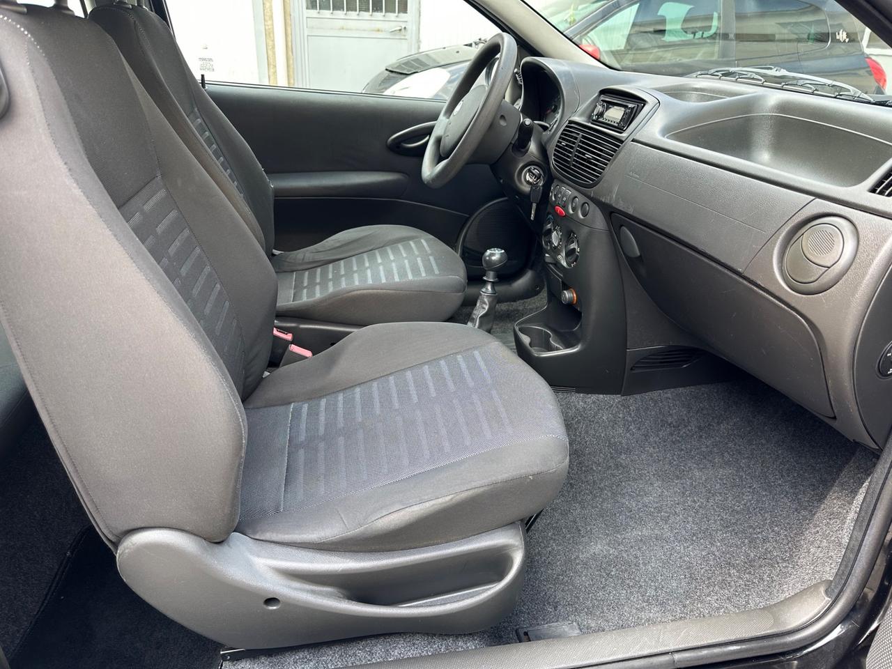 Fiat Punto Classic 1.2 BENZINA NEOPATENTATI