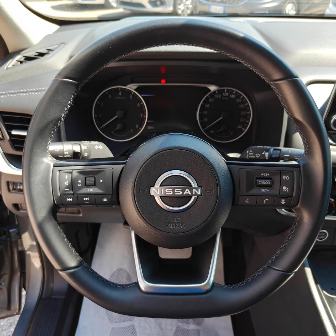 Nissan Qashqai 1.3 Mhev 140cv Business Cross