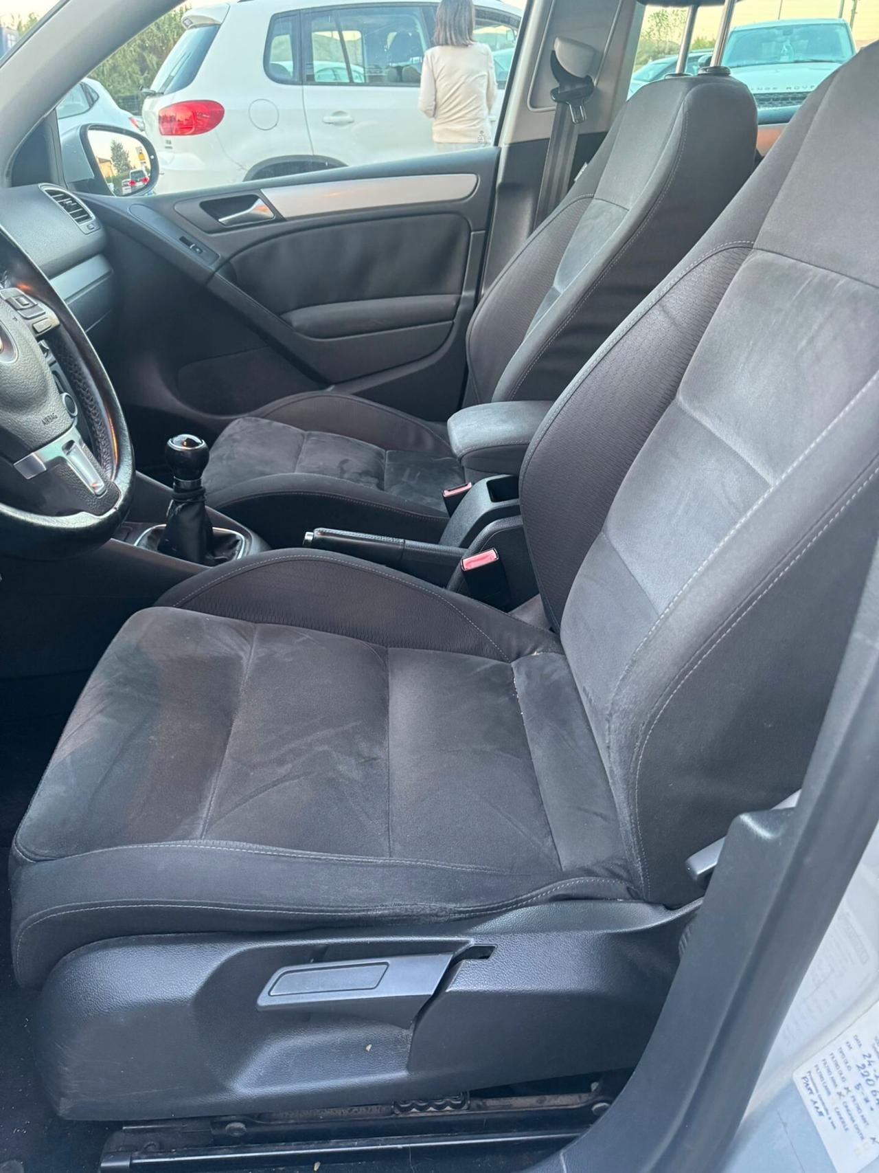 Volkswagen Golf 1.4 TSI 122CV 5p. Highline - ok neopatentato