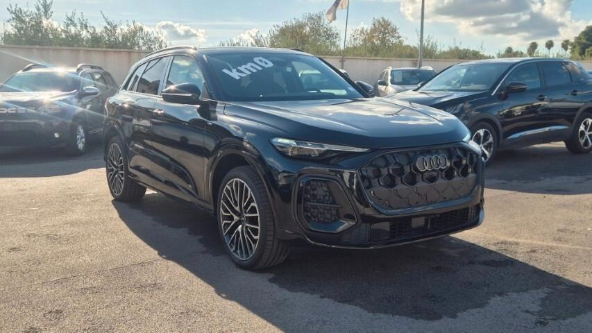 Audi Q5 SPB 40 TDI quattro S tronic line (TETTO APRIBILE) - kmo 2026