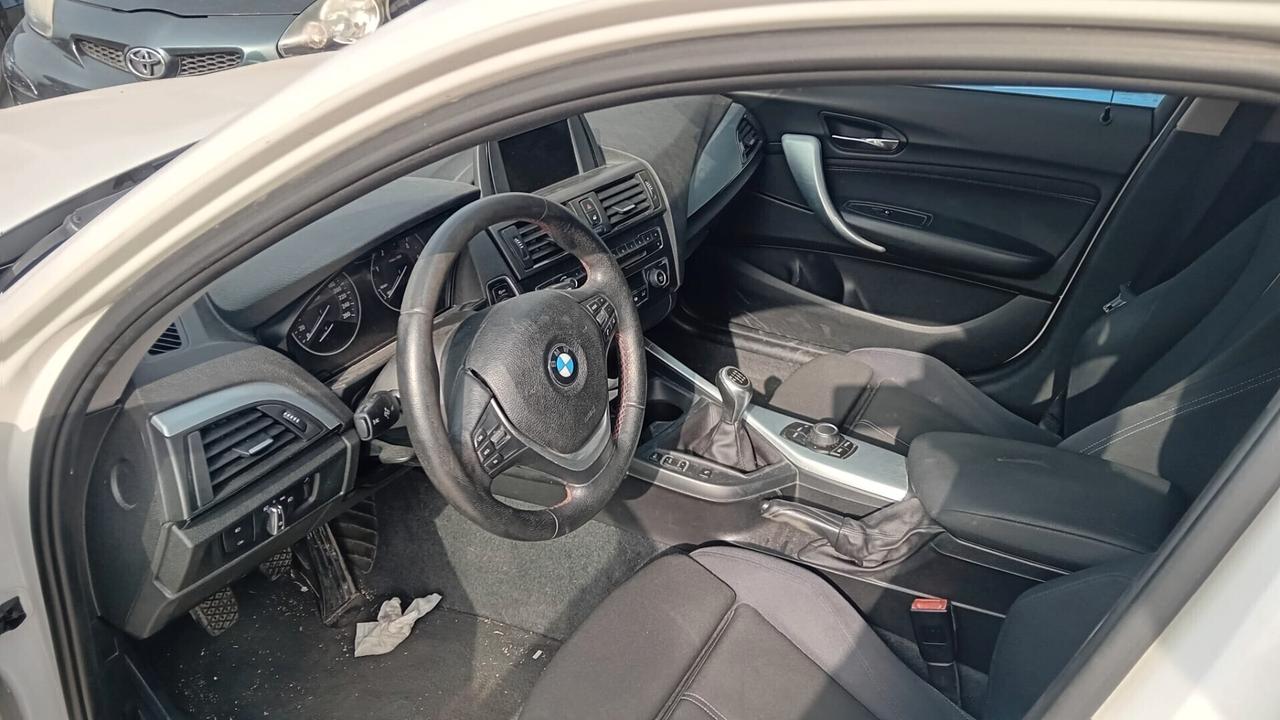 Bmw 120 120d 5p. Sport