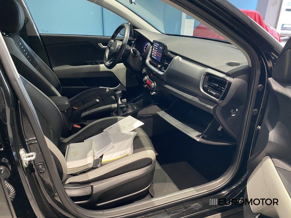 Kia Stonic 1.0 T-GDi MHEV Black Edition MT