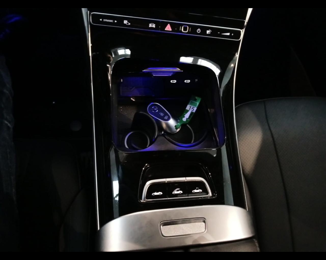 Mercedes-Benz CLE Cabrio - A236 - CLE Cabrio 220 d AMG Line Advanced auto