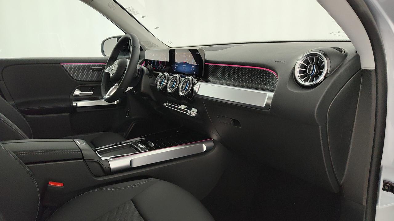 Mercedes-Benz GLB 200 d