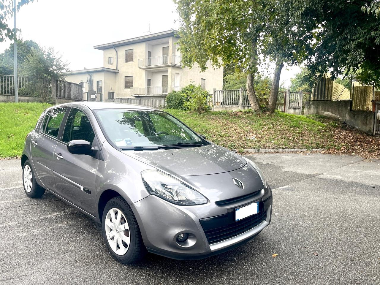 Renault Clio 1.5 dCi 75CV 5 porte Dynamique per Neopatentati