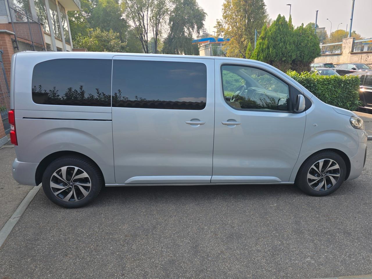 Citroen Spacetourer Business Lounge