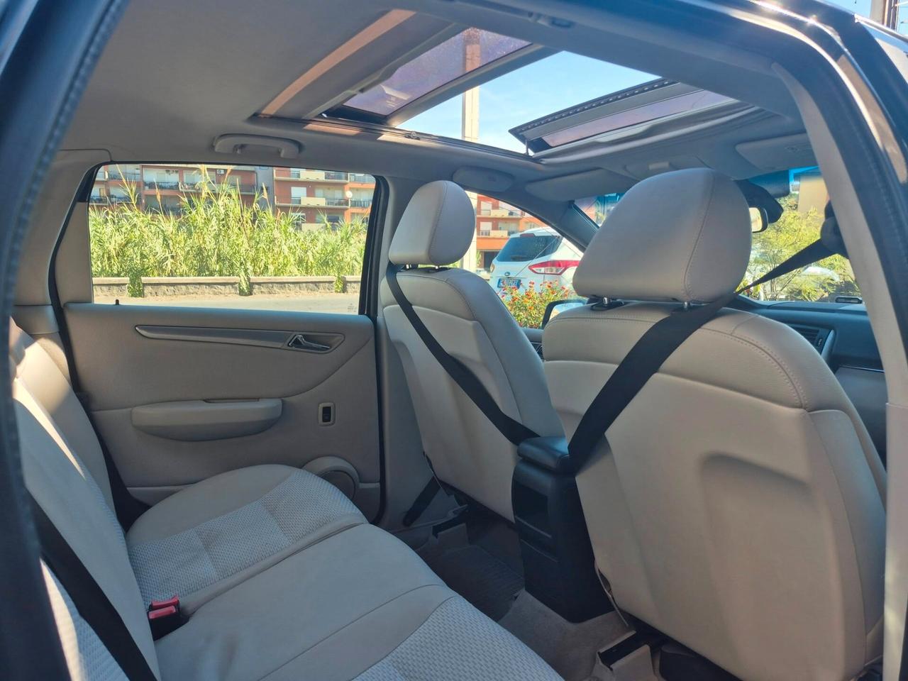 Mercedes-benz B 200 CDI Executive