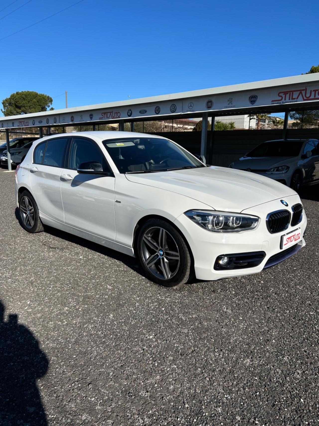 Bmw 118 118d 5p. Msport