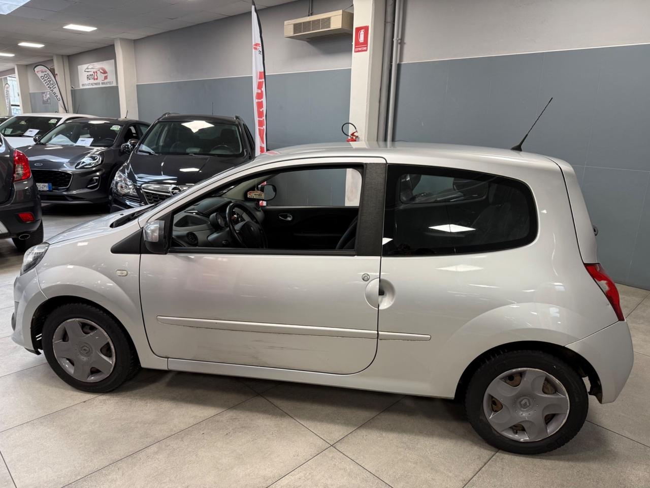 Renault Twingo 1.2 16V Wave 75CV Ok Neopatentati
