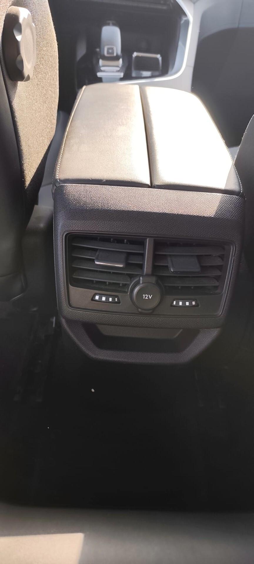 Peugeot 3008 BlueHDi 130 S&S EAT8 Allure Pack