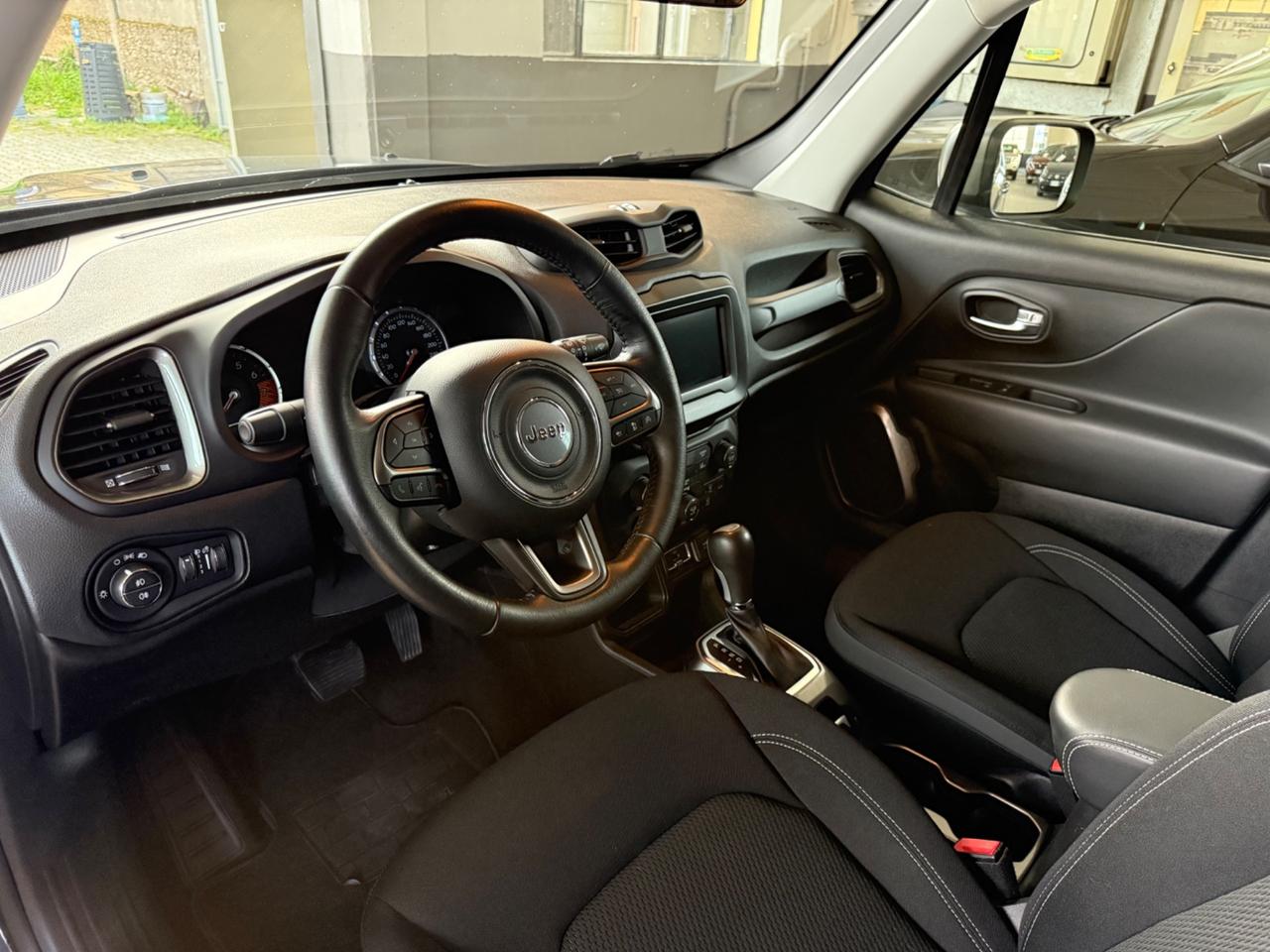 Jeep Renegade 1.3 T4 DDCT Limited