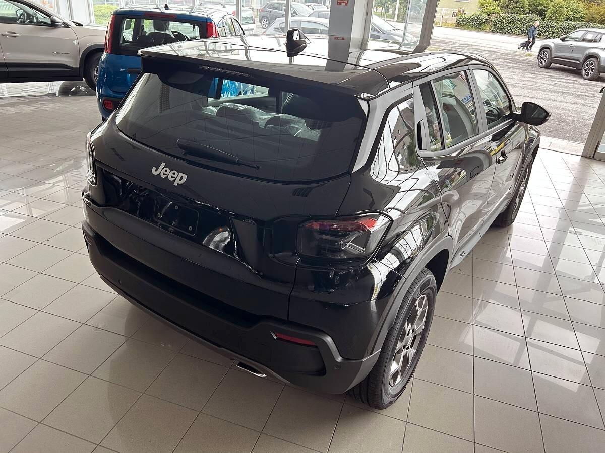 Jeep Avenger 1.2 Turbo e-Hybrid 110 CV MHEV Longitude eDCT6