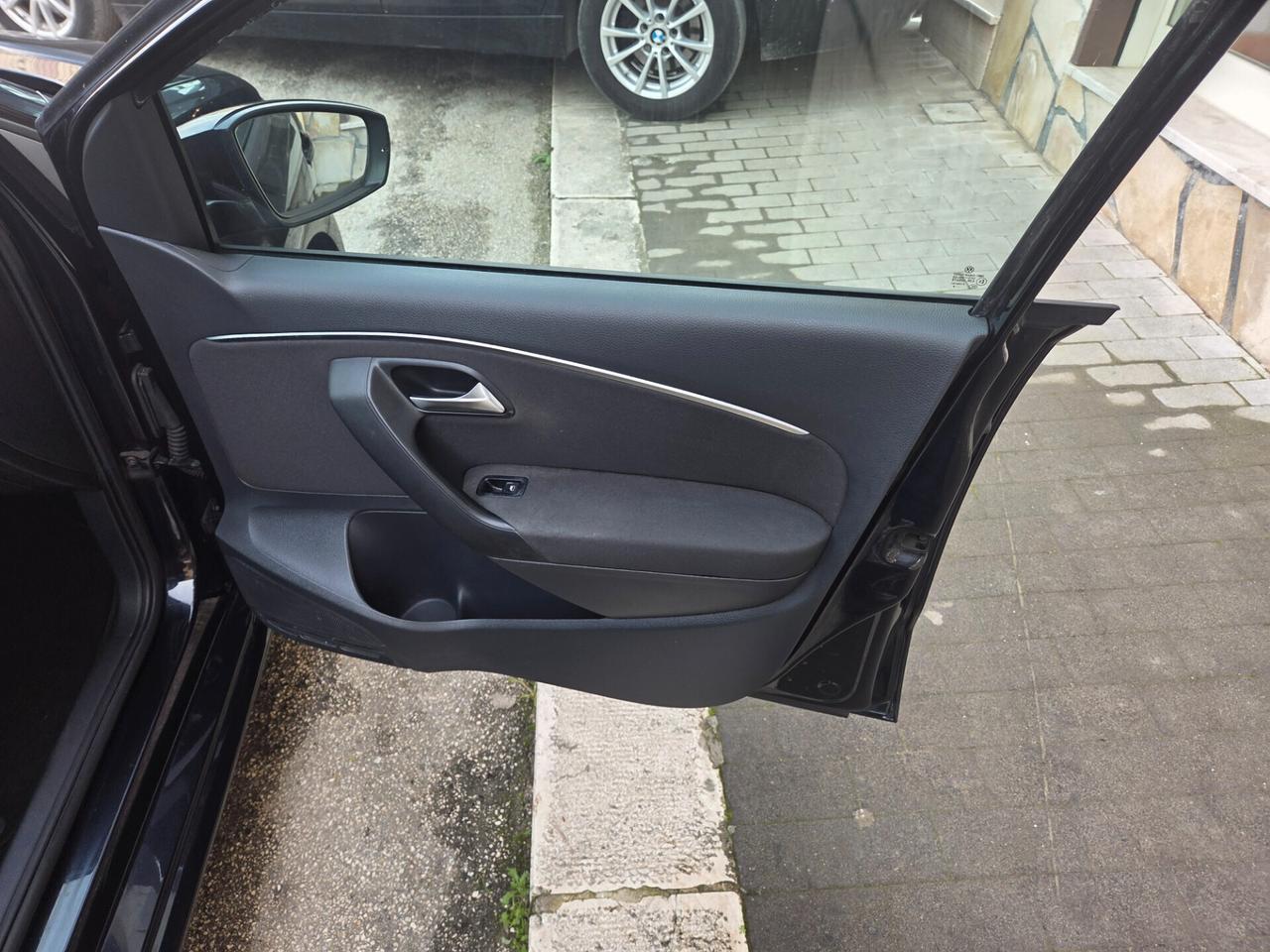 VW POLO ANNO 2016 1.4 TDI RESTYLING KM CERTIFICATI