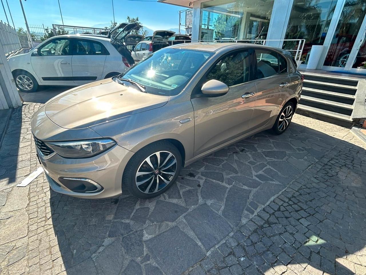 Fiat Tipo 1.6 Mjt S&S 5 porte Lounge