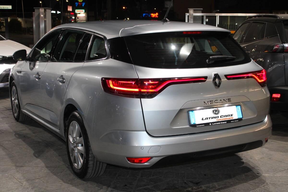 Renault Megane 1.5 blue dci Equilibre 115cv Con CARPLAY