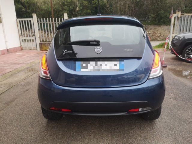 LANCIA Ypsilon 1.0 FireFly 5 porte S&S Hybrid Silver