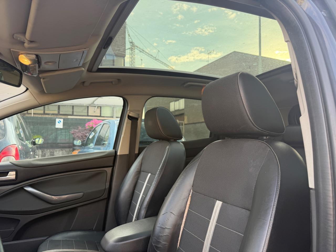 Ford Kuga 2.0 TDCi 163 PANORAMICO 4WD Titanium